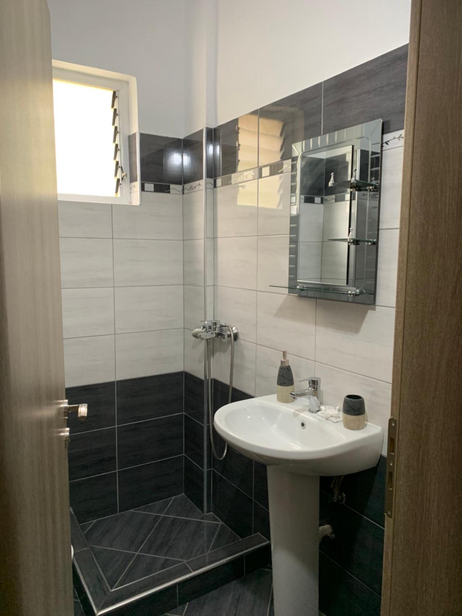 Apartamento Melina House Sarandë Exterior foto